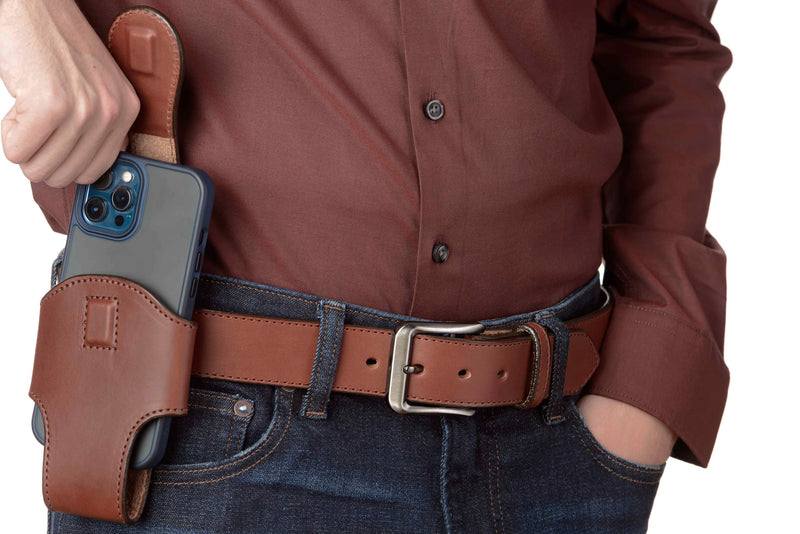 Medium Brown Leather Vertical Cellphone Holster Case - Bullhide Belts