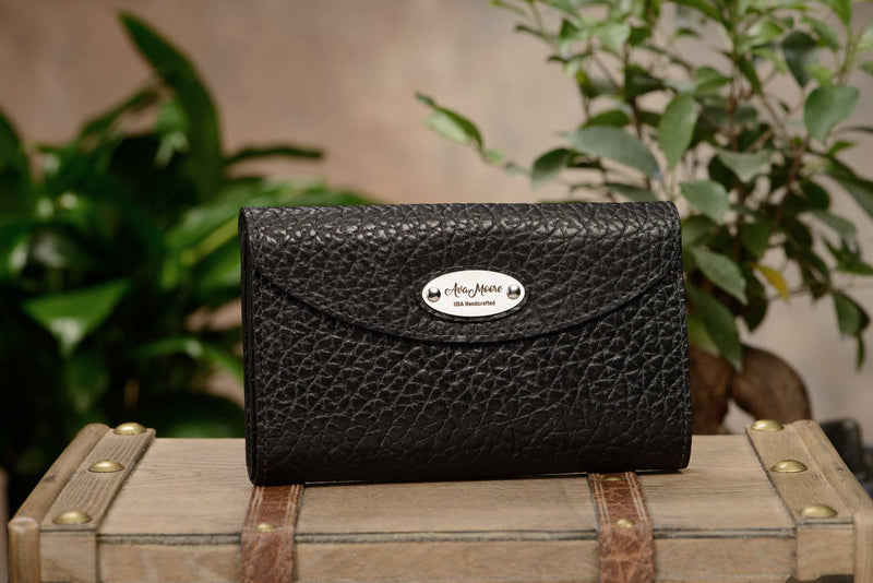 Black Bison Leather Deluxe Women&