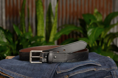 The Rockefeller: Black Stitched Oil Tanned With Scalloped Ends 1.50" - Bullhide Belts