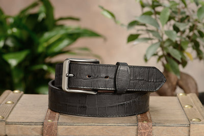 The Chomper: Men's Black Stitched Alligator Design Leather Belt 1.50" - Bullhide Belts