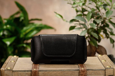 Black Deluxe Leather Horizontal Cellphone Holster Case - Bullhide Belts